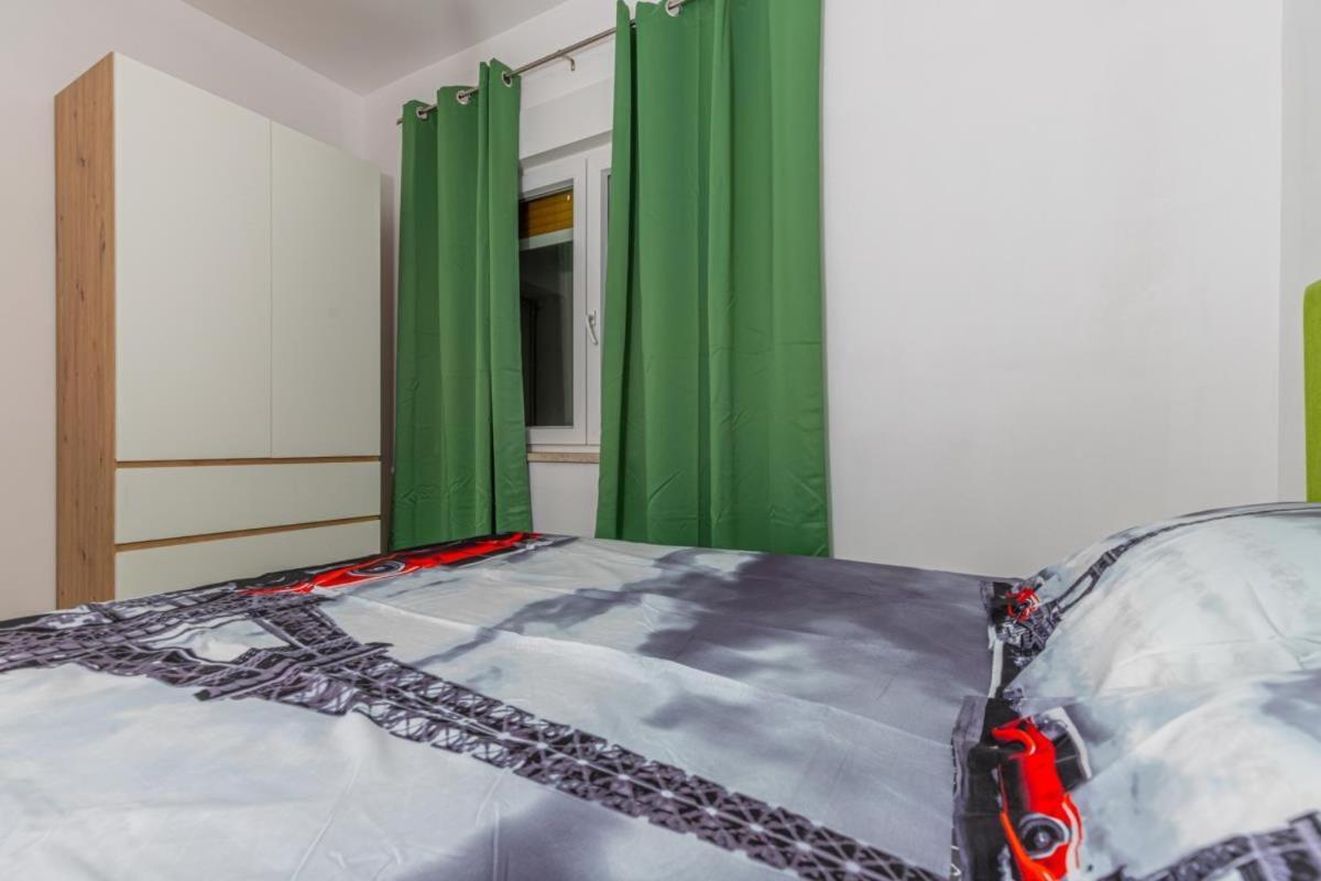 Apartments With A Parking Space Jusici, Opatija - 15874 Kastav Phòng bức ảnh